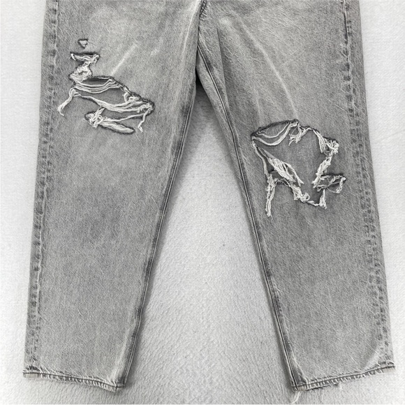 American Eagle Outfitters Gray Distressed Jeans - Picture 3 of 6